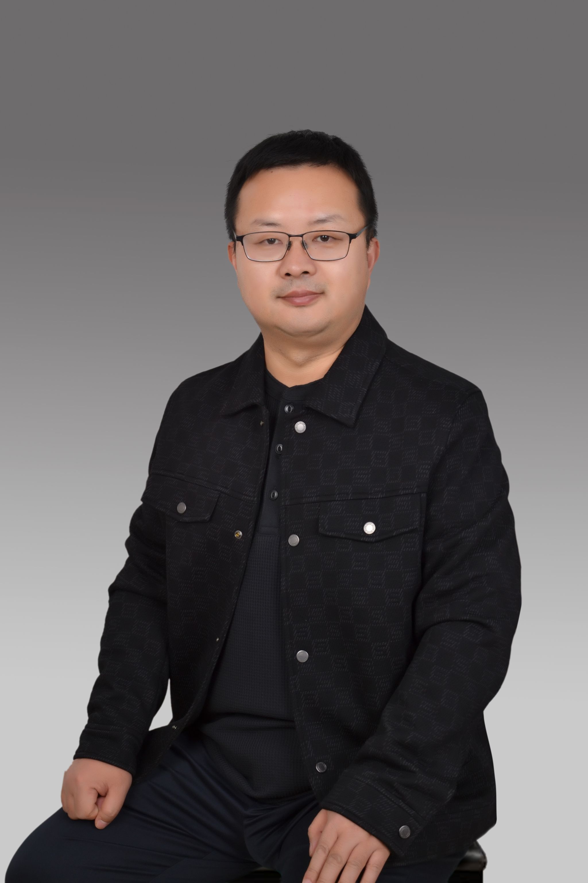 敏振海  副教授