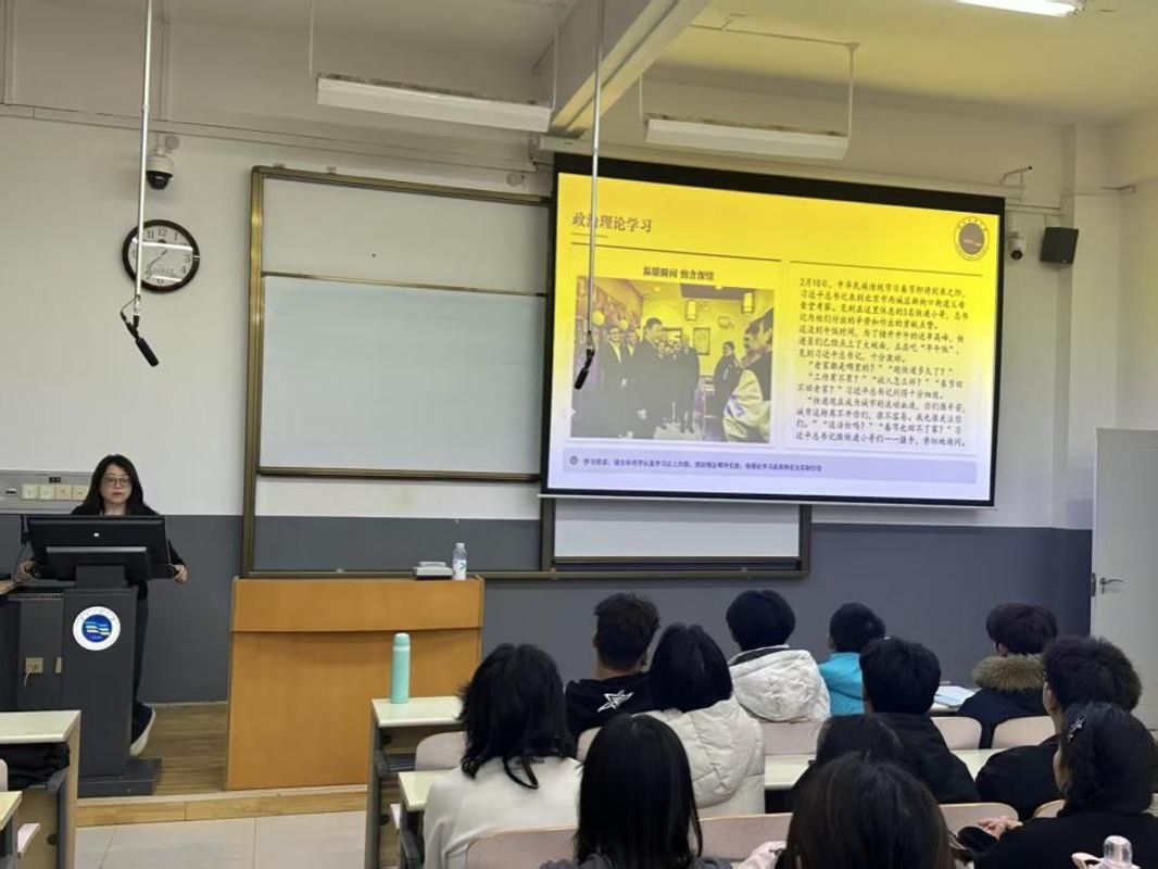 调整状态再出发 正确打开新学期——预科教育红黑游戏
各班级召开新学期主题班会