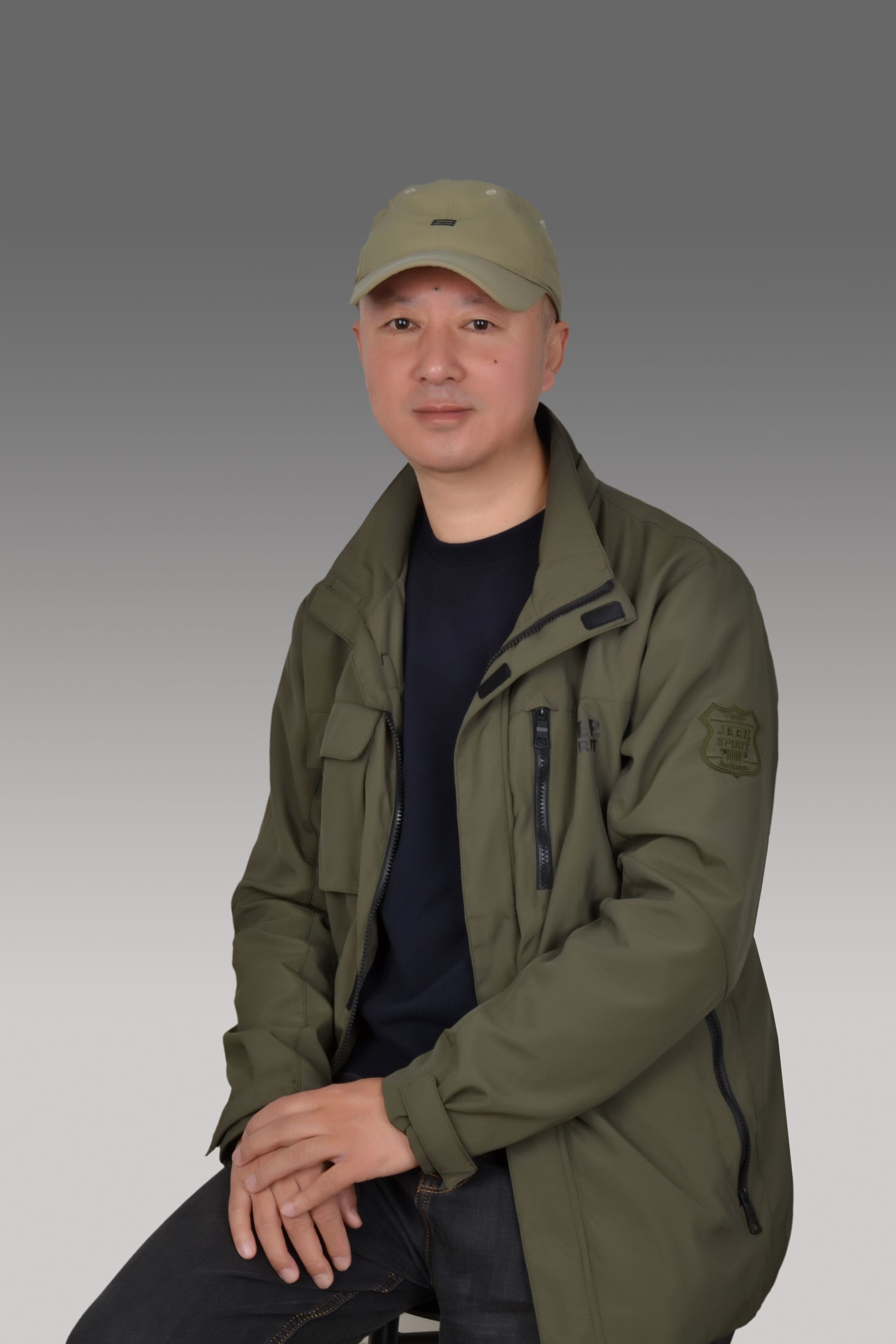 耿龙玺  副教授