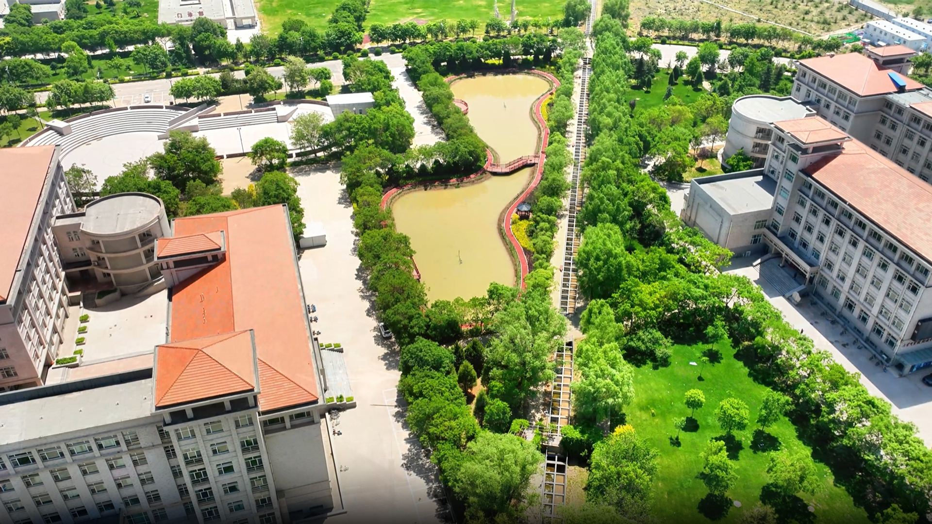 红黑游戏轮播图片